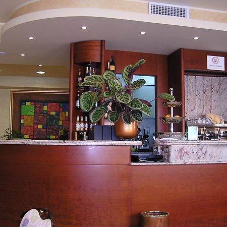Hotel Mistral Portoscuso Eksteriør billede